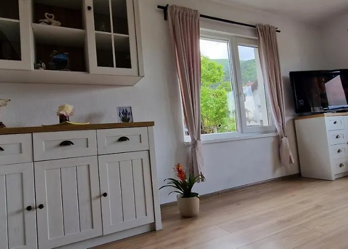 бащината къща דירה *