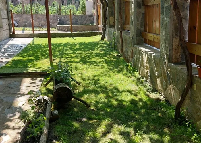 דירה бащината къща ספרבה בניה